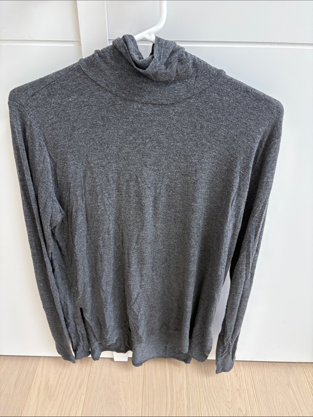 Abercrombie & Fitch Charcoal Gray Turtleneck Sweater